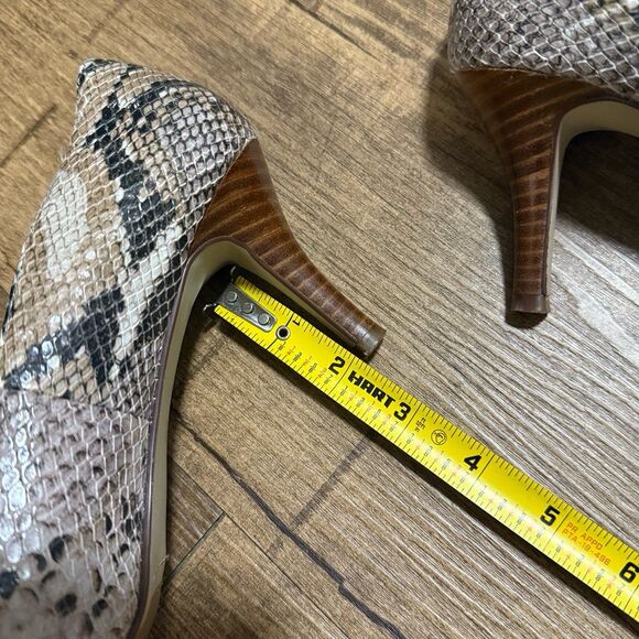 NEW Cole Haan snakeskin point toe heels - Picture 5 of 5